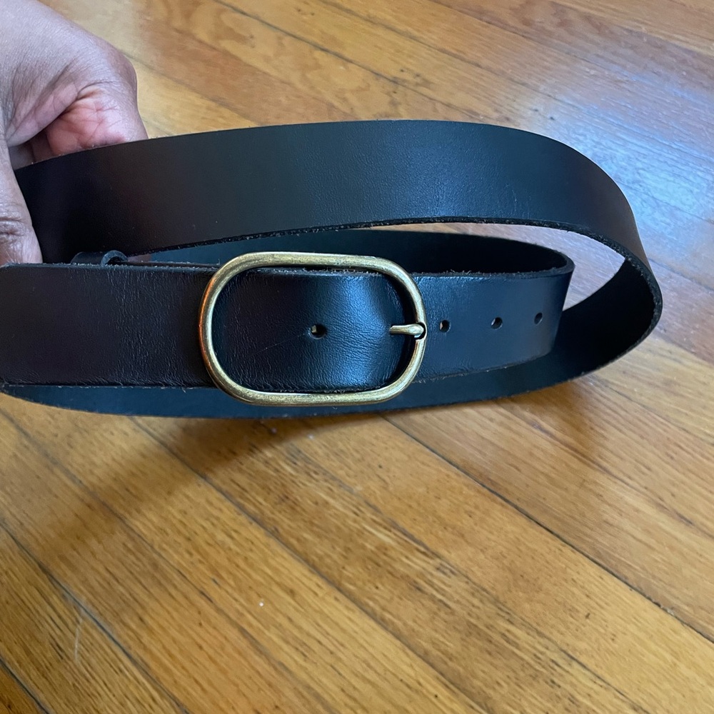 Anthropologie Black and Gold Classic Leather Belt